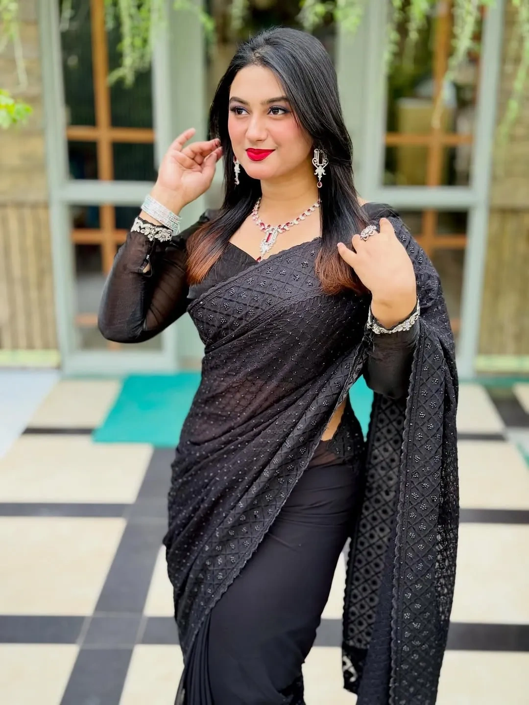 1770196277149_sanjida-islam-sayma-20251118-p-3768504634864382462-4-3768504616082322256